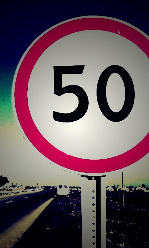 Ограничение скорости 50 км/ч обои