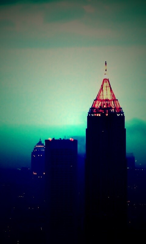 Небоскребы в тумане обои