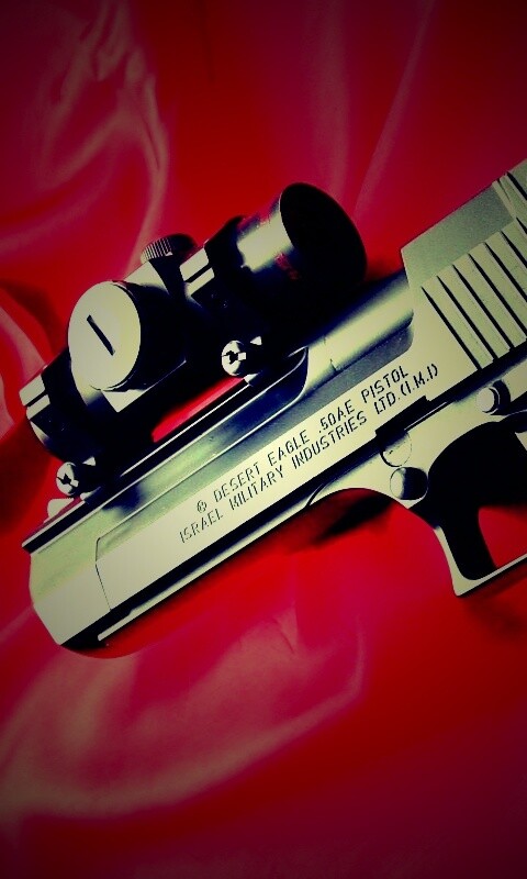 Пистолет Desert Eagle с прицелом обои