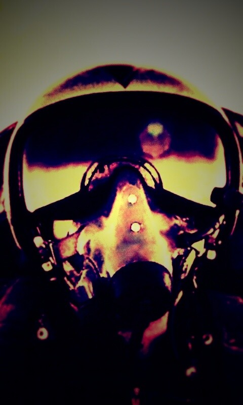 Пилот истребителя обои