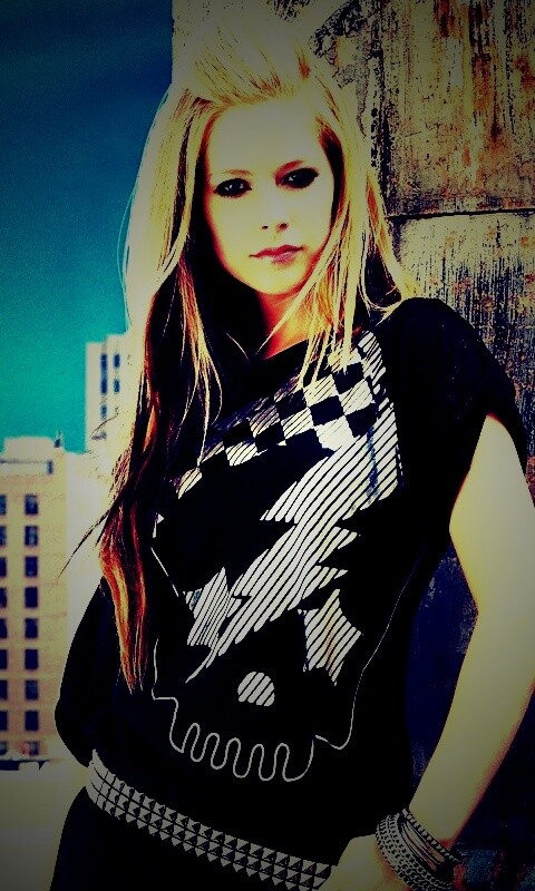 Аврил Лави́н Уи́бл обои