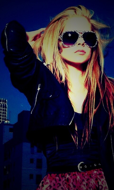 Аврил Лавин обои