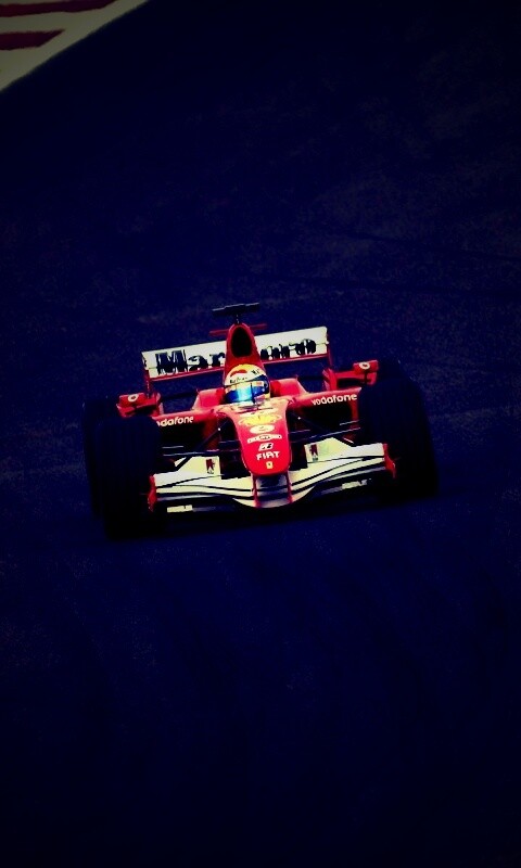 Болид на тарссе обои