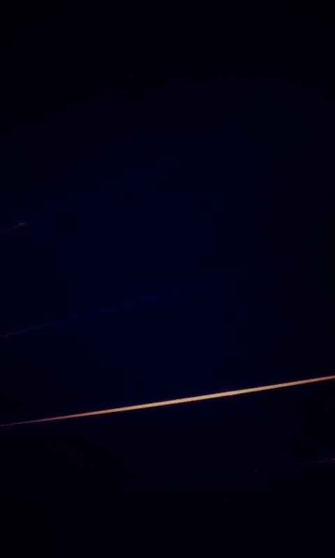 Лучи света на бронзовом фоне обои