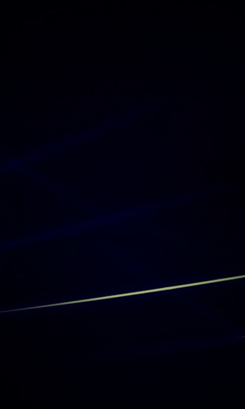 Лучи света на грязно-зелёном свете обои