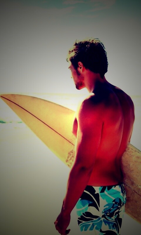 Собирается оседлать волну обои