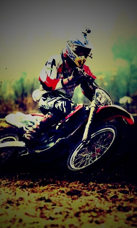 Зрелищное ралли на мотоциклах обои