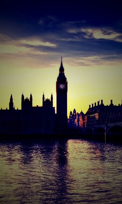 Биг-Бен на берегу Темзы обои