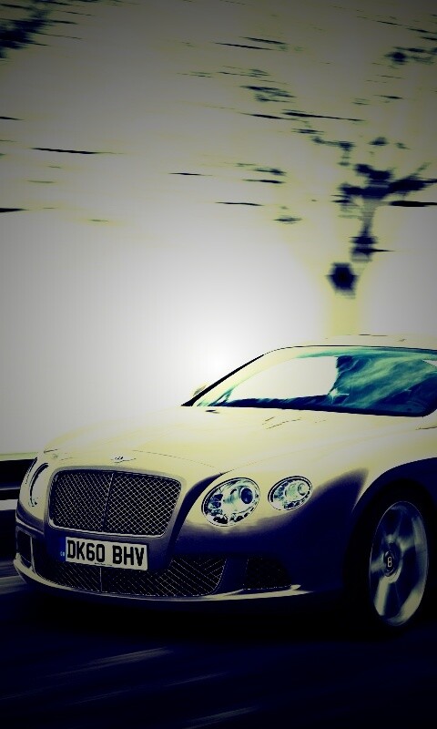 Bentley седан обои