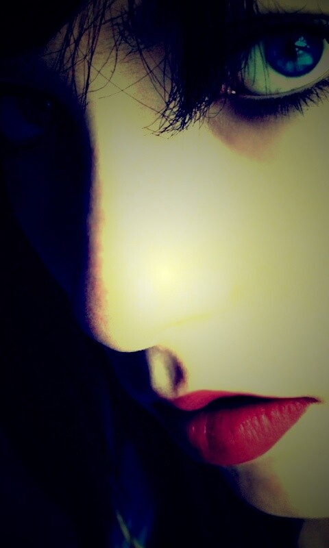 Наушники и девушка обои