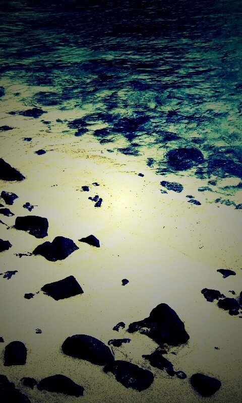 Каменистый берег обои