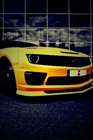 Желтый монстр обои