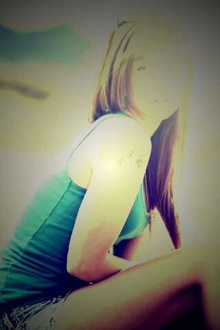 Синяя кофточка обои