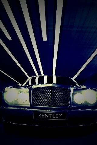 Бентли в тоннеле обои