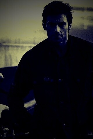 Хью Джекман с мотоциклом обои