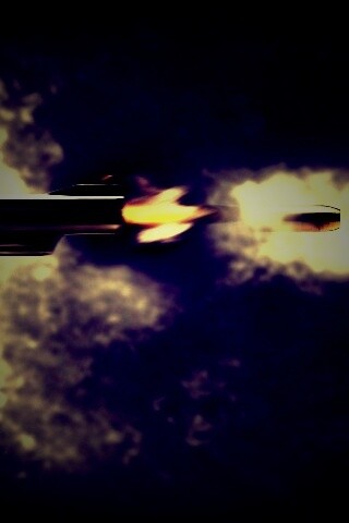 Выстрел из револьвера обои