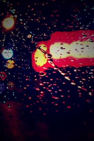 Дождь на стекле обои