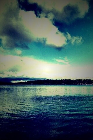 Штиль над озером обои