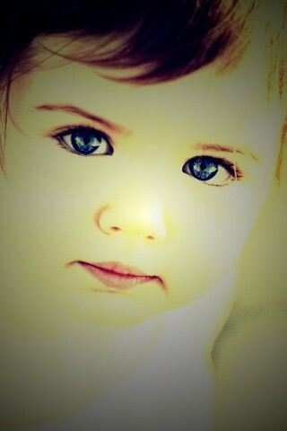 Детское личико обои