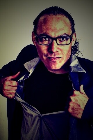 Спешит на помощь обои