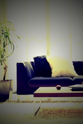 Гостиная с интересным дизайном обои