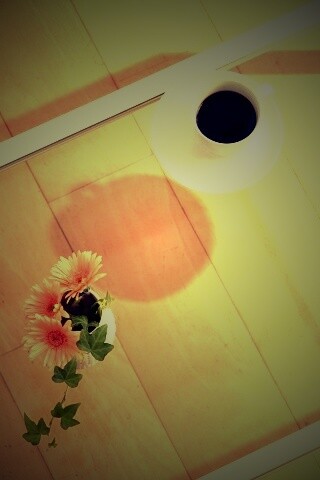 Кофе и цветы обои