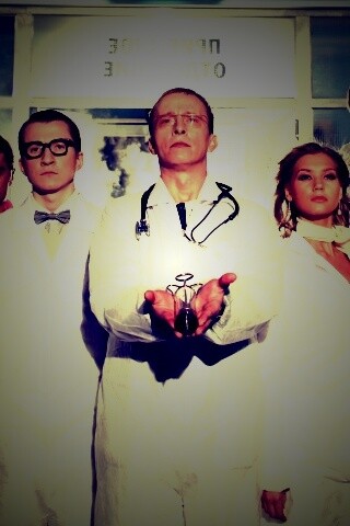 Спешат на помощь обои