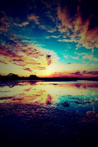 Дивный закат на озере обои