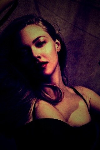 Аманда Сейфрид обои