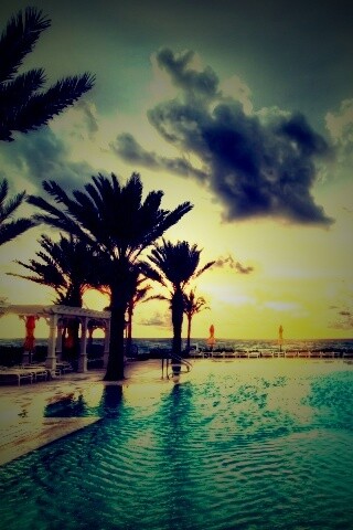 Бассейн обои