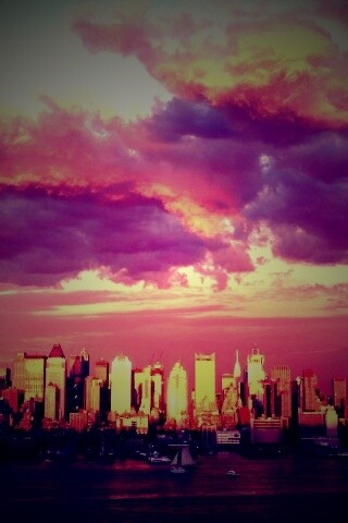 Панорама города на закате обои