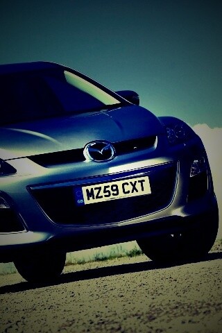 Кроссовер Mazda обои