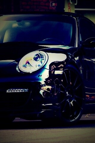 Порш на улице обои