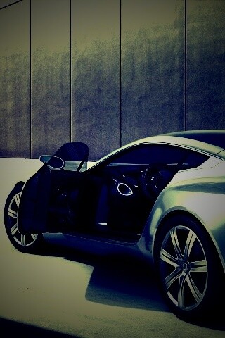 Астон Мартин обои