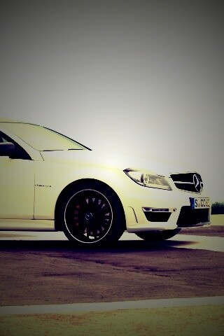 Mecedes C63 обои