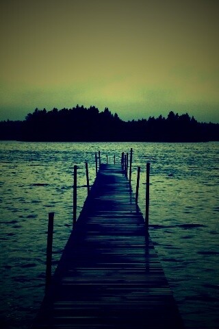 Причал на озере обои