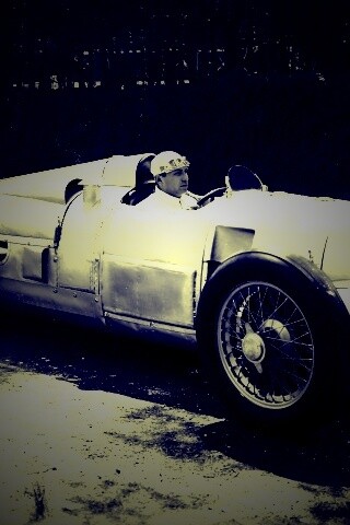 Старинный гоночный автомобиль обои