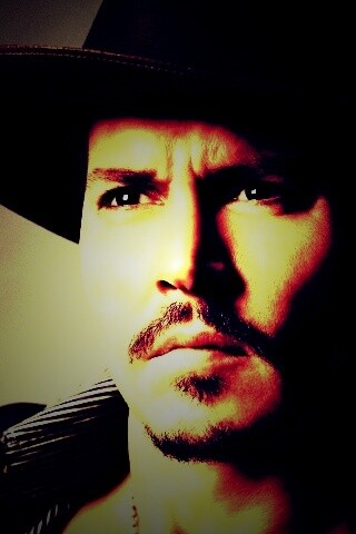 Актер Джонни Депп в широкополой шляпе обои