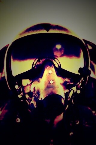 Пилот истребителя обои