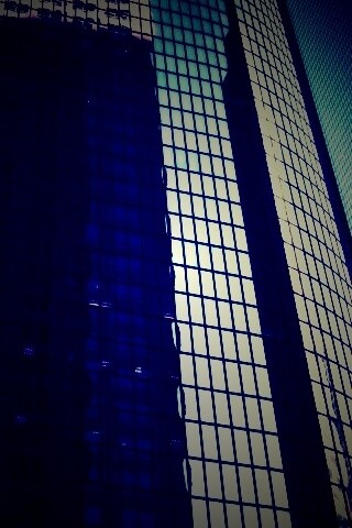 Стеклянная стена небоскреба обои
