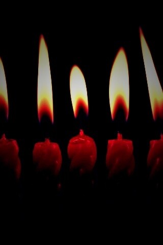 Красные свечи обои