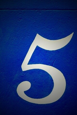 Твердая пятерка обои