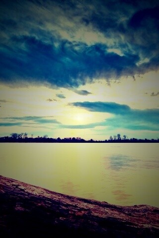 Закат на озере обои
