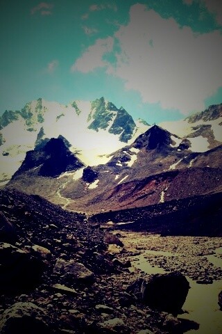 Горный пейзаж обои