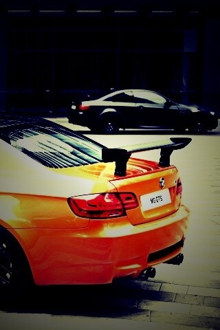 Оранжевый BMW M3 обои