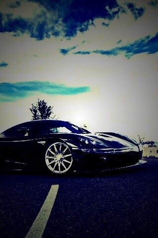 Черный кёнигсег обои