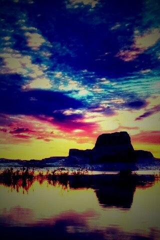 Горное озеро обои