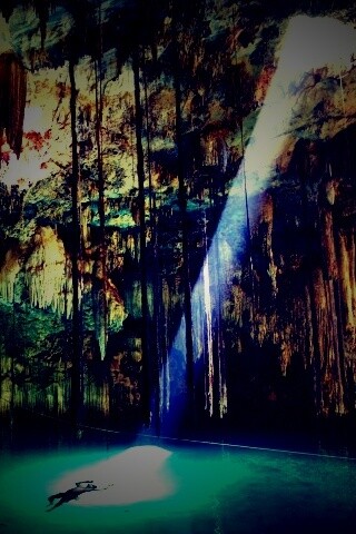 Пещера сталактитов обои