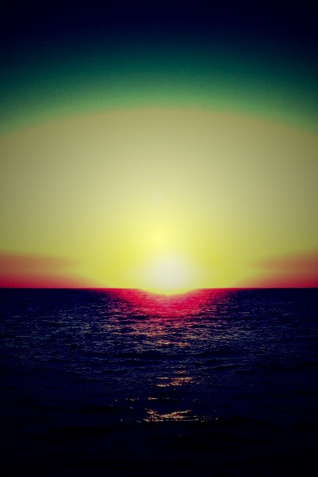 Заходящее солнце обои