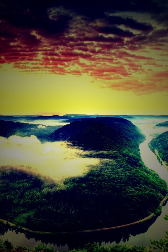 Кривая река обои